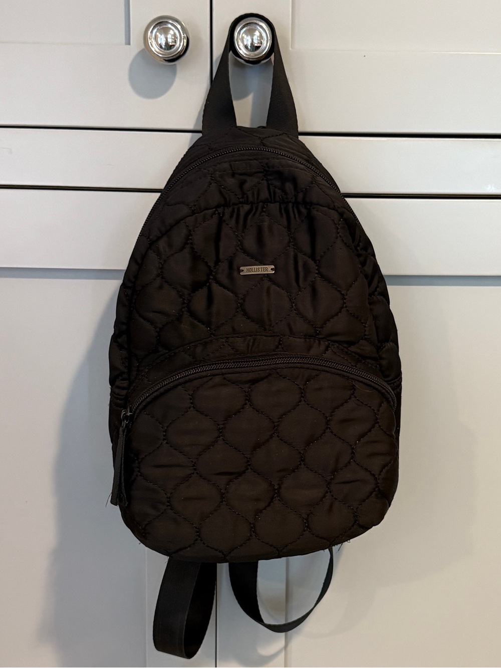 Hollister Quilted Black Sling Backpack
